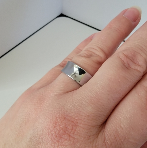Tungsten Concave Style Ring Size 7 - Picture 3 of 3